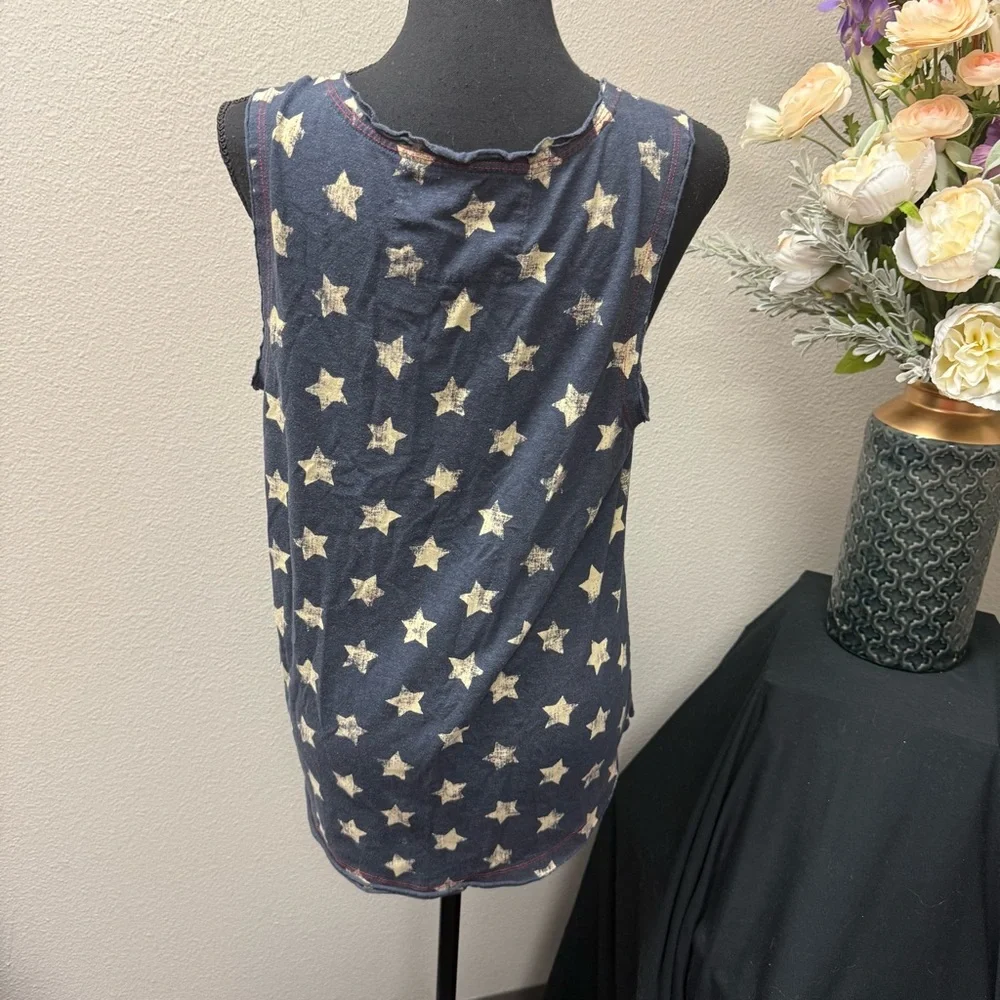 Natural Reflections Star Tank L | Patriotic USA Flag Pocket 4th of July Top - Picture 3 of 8